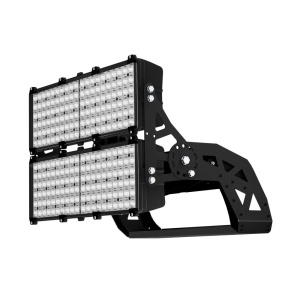 Плазма Про 600 Р CRI80 5000К 18° Закаленное стекло